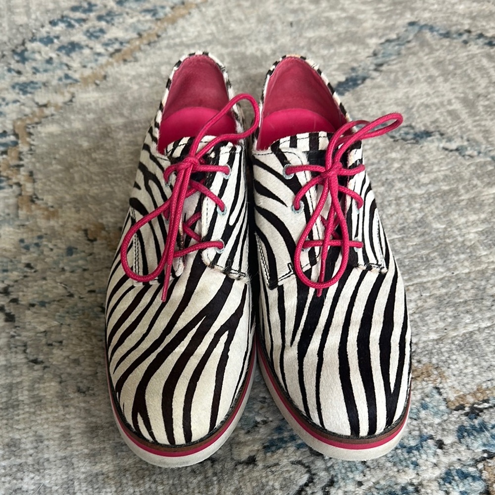 Sperry lace ups